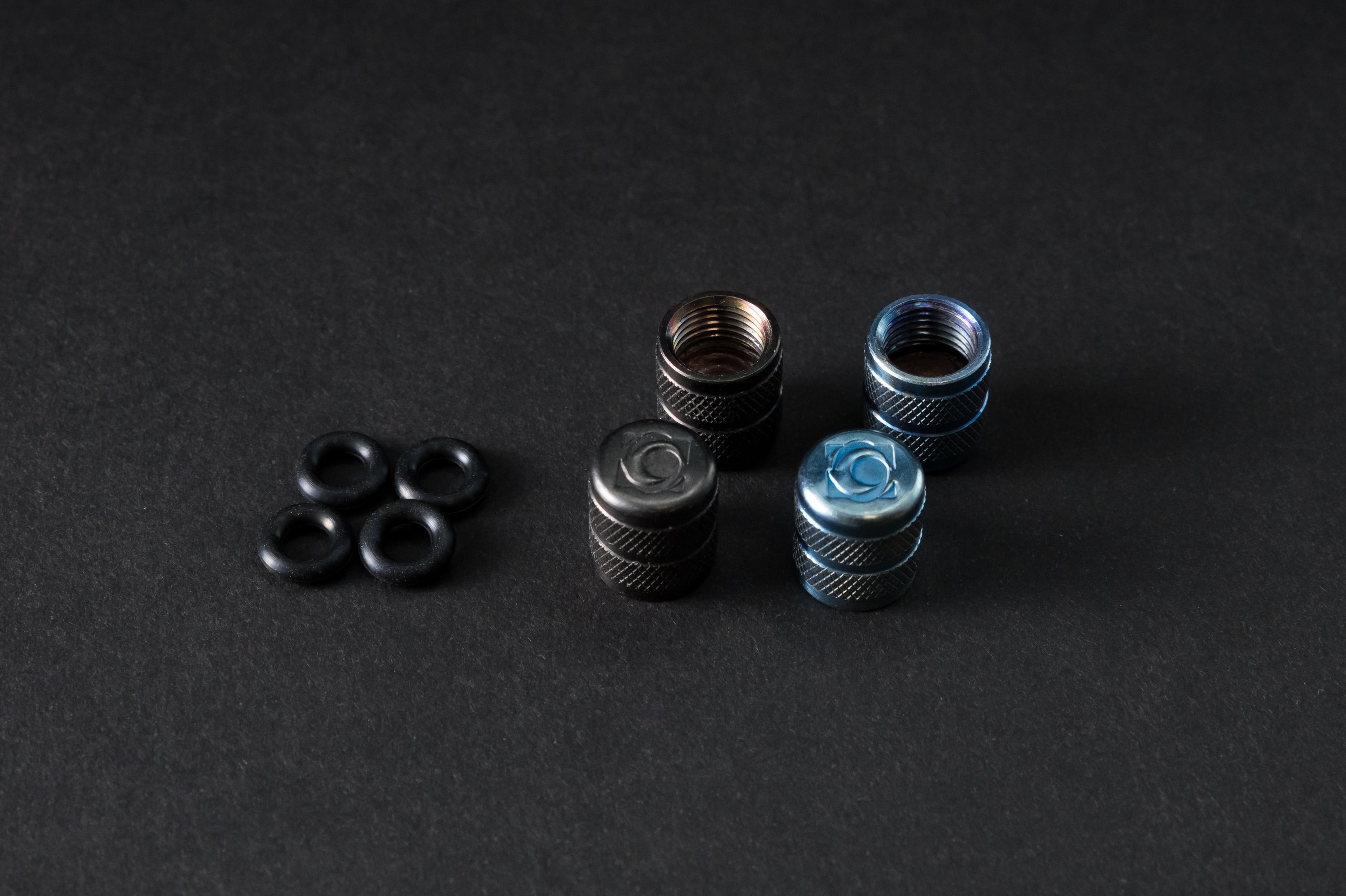 チタンエアバルブキャップ2.0 2個入り